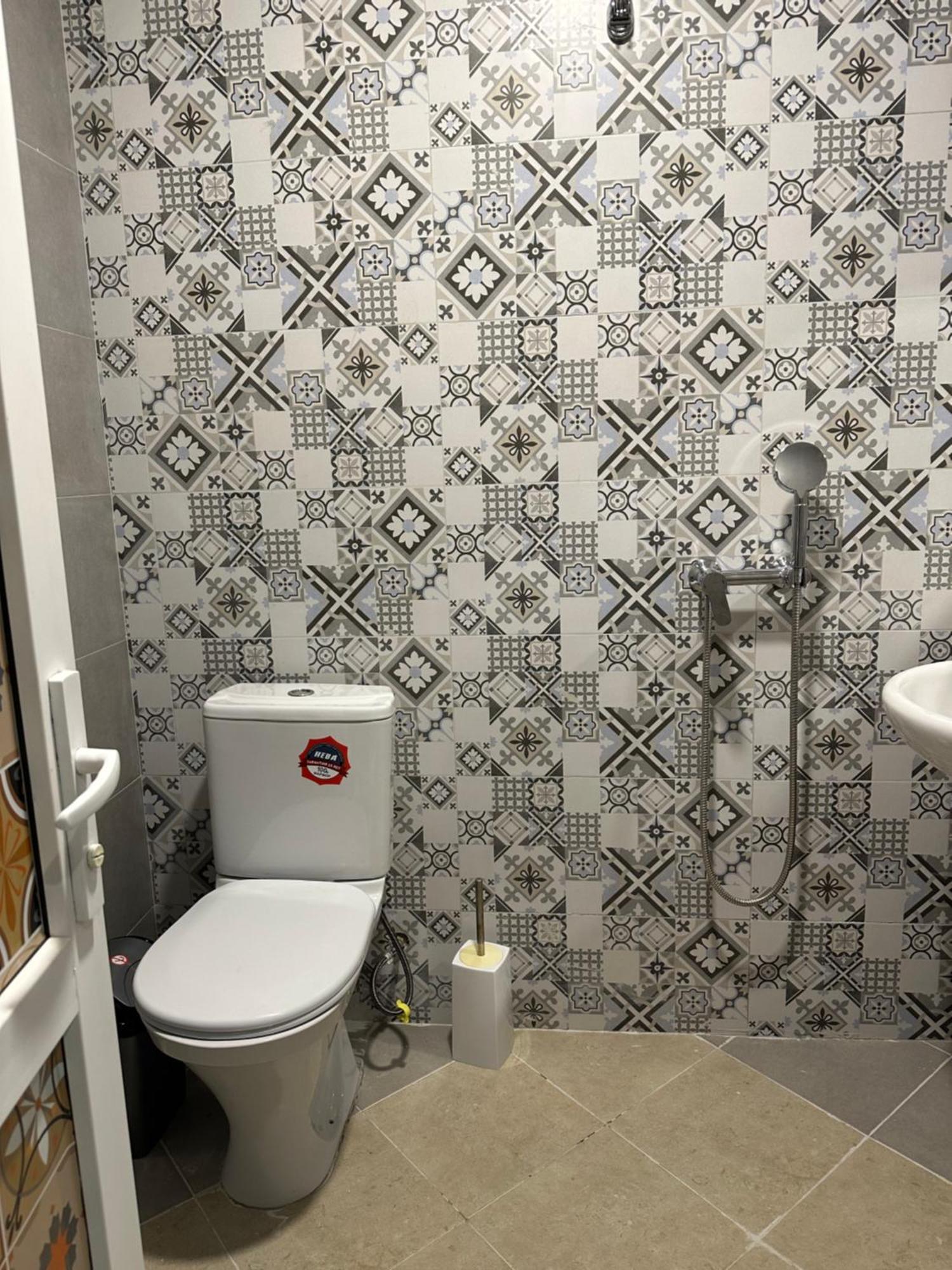 Nid Hotel Tbilisi Eksteriør billede